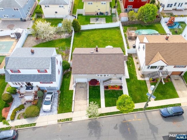 1026 Gillis Pl, House other with 3 bedrooms, 2 bathrooms and null parking in Secaucus NJ | Image 41