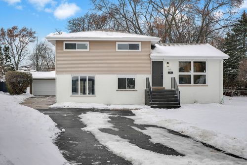 137 Julie Dr, Glenview, IL, 60025-4875 | Card Image