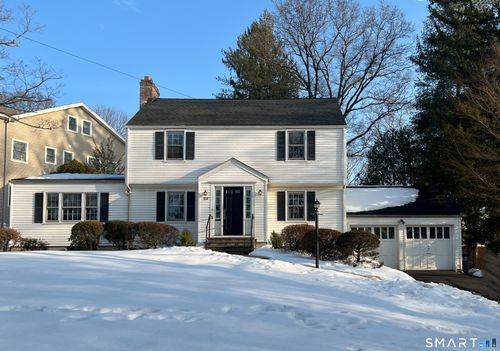 29 Vincent Ave, Stamford, CT, 06905-4023 | Card Image