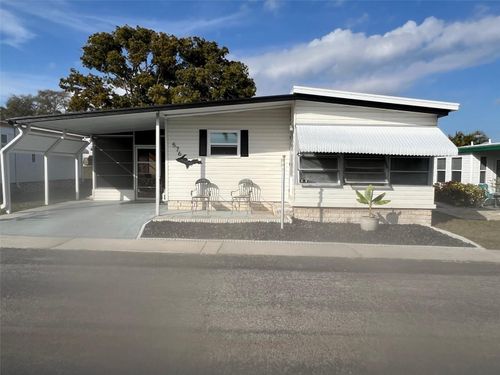 576 Queen Palm St, LARGO, FL, 33778-1313 | Card Image