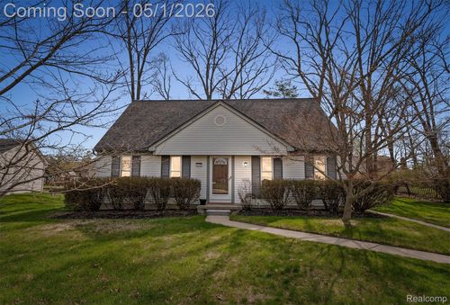 3411 Ashley Dr, Lake Orion, MI, 48359-1161 | Card Image