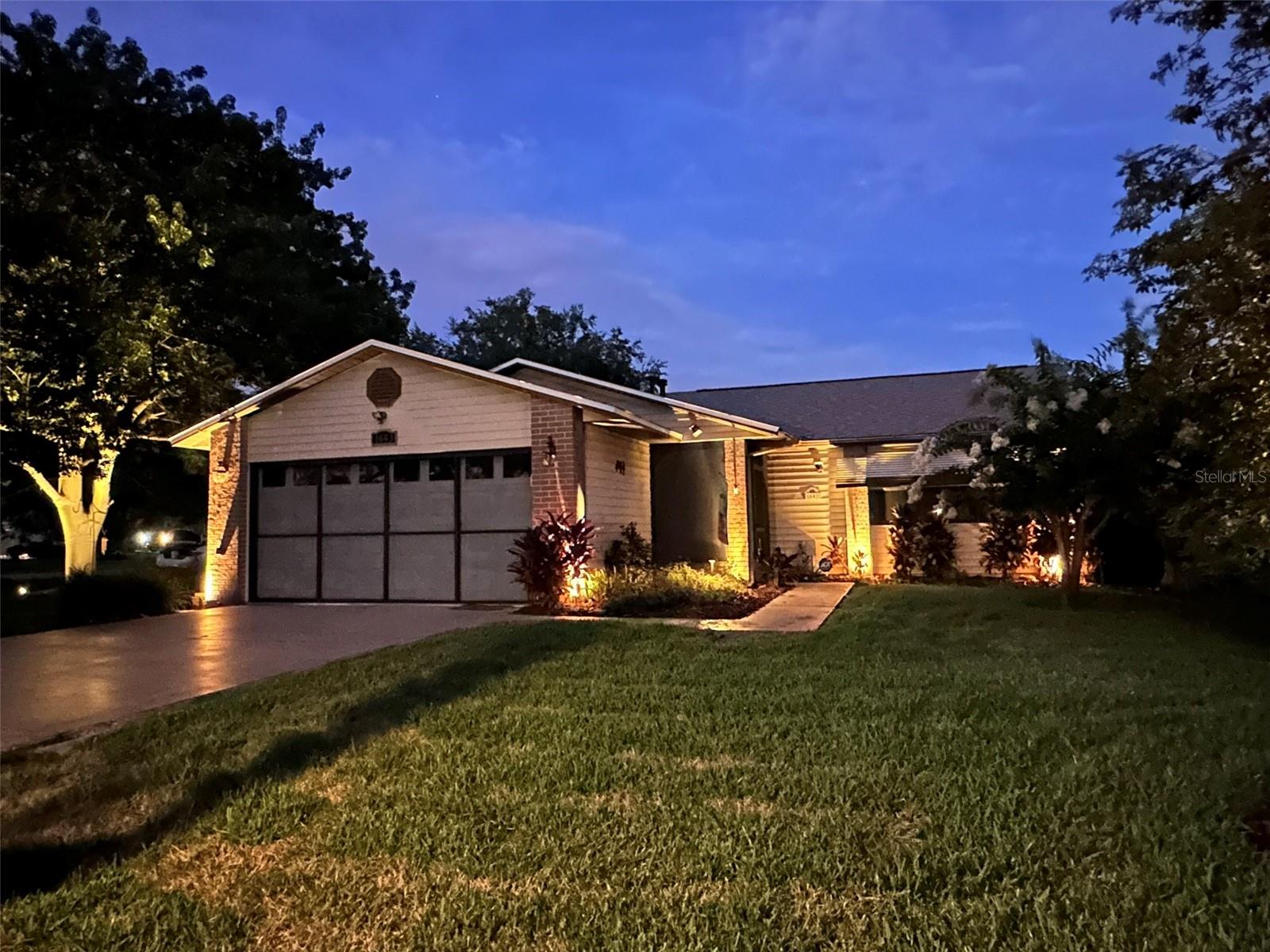 New Abbey Ave, Leesburg, FL 34788