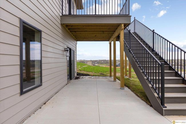 10901 N 161 St St, House other with 5 bedrooms, 4 bathrooms and 3 parking in Bennington NE | Image 37