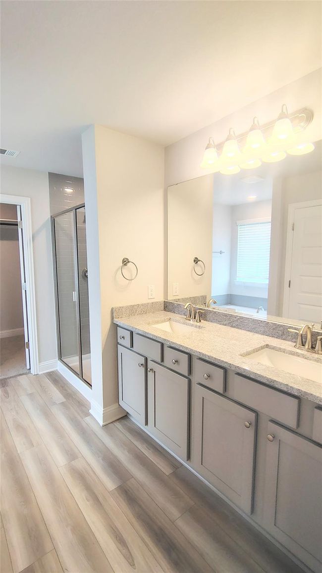 Stock Photo Primary Bath | Image 10