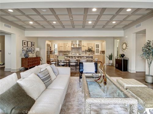 109-112 S Orange Grove Blvd, Pasadena, CA, 91105-1702 | Card Image