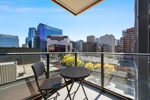 704-730 2 Ave Sw, Calgary, AB, T2P1R8 | Card Image