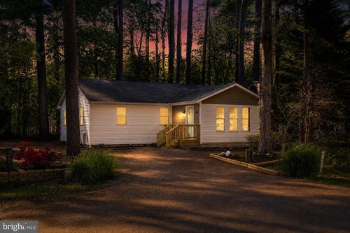 9 Yeoman Ct, OCEAN PINES, MD, 21811-1852 | Card Image