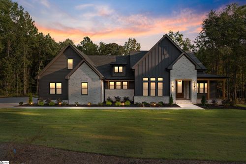30 Mcgill Rd, Taylors, SC, 29687-6705 | Card Image