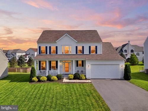 524 W Germantown Way, MARTINSBURG, WV, 25403-1658 | Card Image