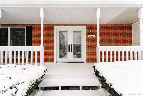 38443 Meghan Ln, Westland, MI, 48185-7653 | Card Image