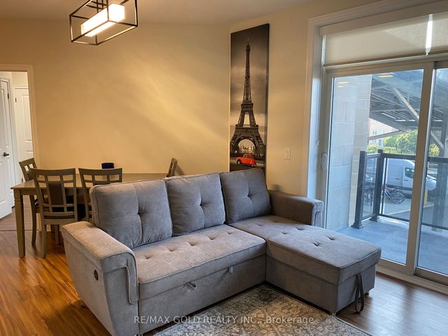 210 - 39 New Delhi Dr, Condo with 3 bedrooms, 2 bathrooms and null parking in Markham ON | Image 7