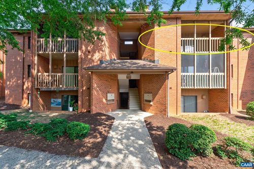 12-138 Green Turtle Ln, CHARLOTTESVILLE, VA, 22901-2379 | Card Image