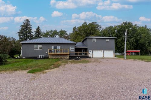 45928 248th St, Colton, SD, 57018-5016 | Card Image