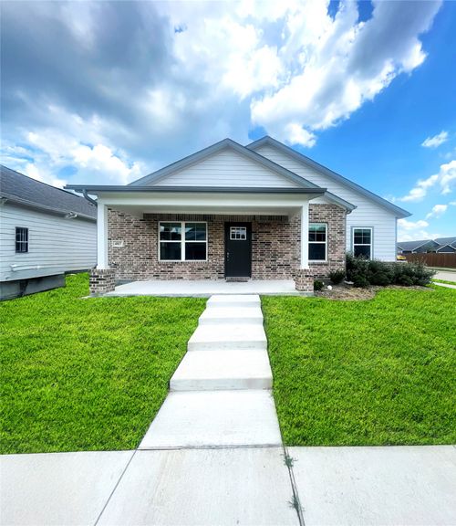 4817 Bullfrog Way, Forney, TX, 75126-1754 | Card Image