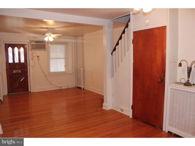 4539 Wilde St, Townhouse with 3 bedrooms, 1 bathrooms and null parking in Manayunk PA | Image 4