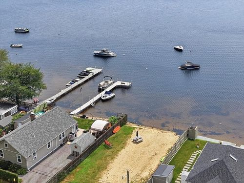 11 3rd Ave, Lakeville, MA, 02347-2326 | Card Image
