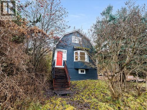 16 View Street, Nelson, BC, V1L2V2 | Card Image