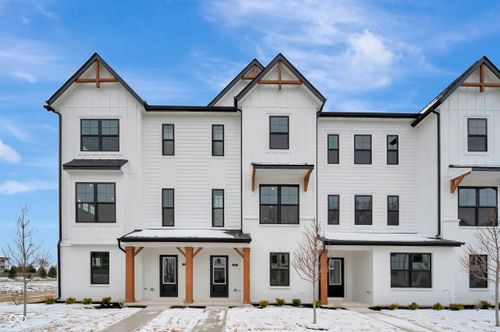 4476 Yellowwood Ave, Brownsburg, IN, 46112-2094 | Card Image