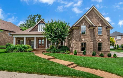 1051 Fitzroy Cir, Spring Hill, TN, 37174-8531 | Card Image