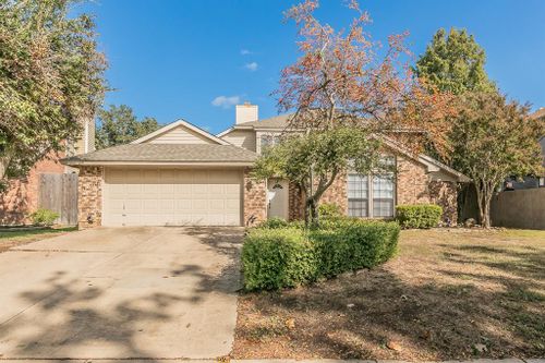 2704 Harmon Drive, Grapevine, TX, 76051 | Card Image