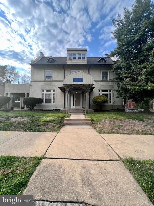 apt-2c-1503 N Broom St, WILMINGTON, DE, 19806-3045 | Card Image