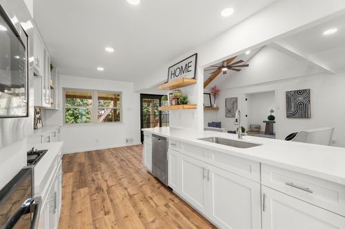 11022 Ferndale Rd, Dallas, TX, 75238-1015 | Card Image