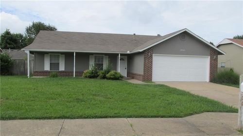 2803 W Bishop Dr, Rogers, AR, 72756-2098 | Card Image