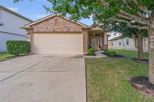 1012 Hawkeye Point Rd, Georgetown, TX, 78626-7150 | Card Image