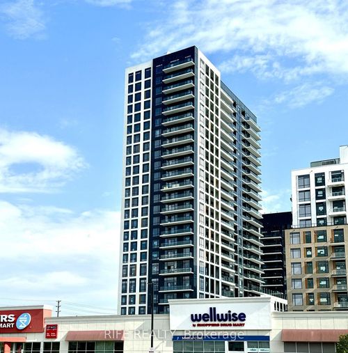 2002-7950 Bathurst St, Thornhill, ON, L4J0B8 | Card Image