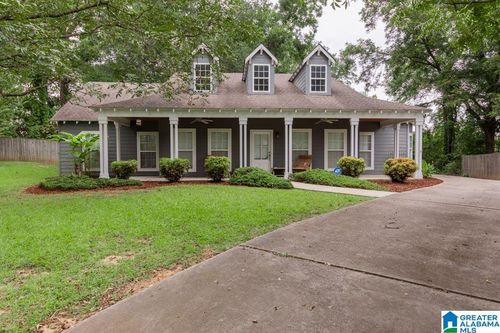 149 Pecan Ln, Helena, AL, 35080-3270 | Card Image