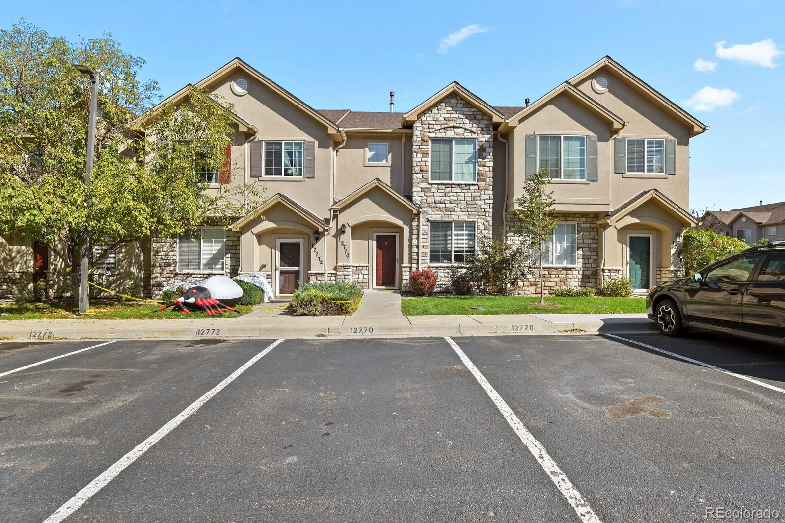 Ivanhoe St, Thornton, CO 80602