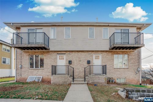 100 E Harwood Ter, Palisades Park, NJ, 07650-2983 | Card Image