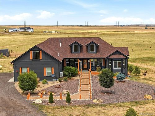 50111 E Maplewood Pl, Bennett, CO, 80102-8317 | Card Image