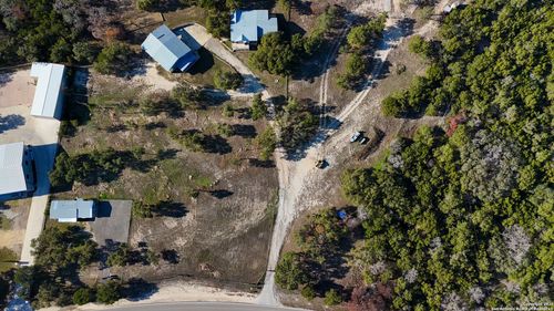 7909 Heuermann Rd, San Antonio, TX, 78256-9618 | Card Image