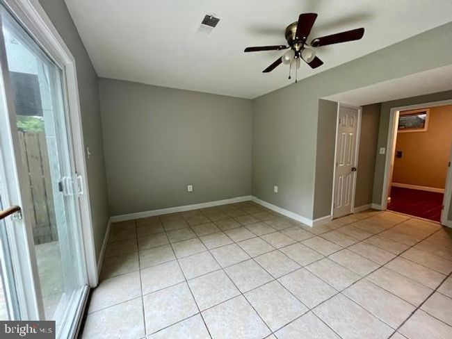 9601 Aspen Pl, Townhouse with 4 bedrooms, 3 bathrooms and null parking in MANASSAS VA | Image 37