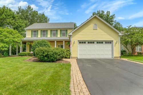 867 Honeysuckle Ave, West Chicago, IL, 60185-1987 | Card Image