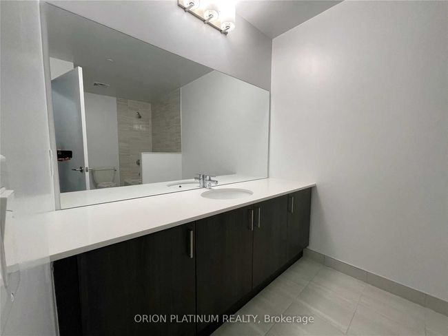 416 - 1480 Bayly St, Condo with 2 bedrooms, 1 bathrooms and 1 parking in Pickering ON | Image 5