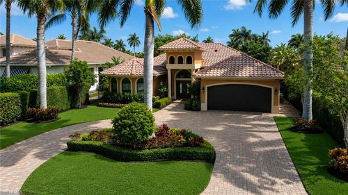 672 Fairway Ter, Naples, FL, 34103 | Card Image