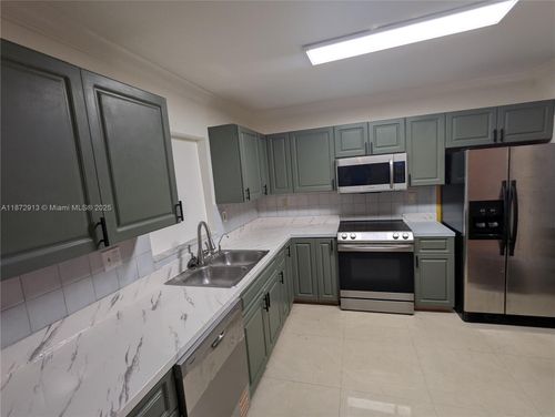 11024 Sw 157th Ter, Miami, FL, 33157-1263 | Card Image