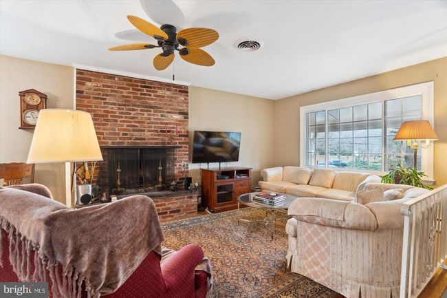 11319 Harding Rd, House other with 4 bedrooms, 2 bathrooms and null parking in LAUREL MD | Image 6
