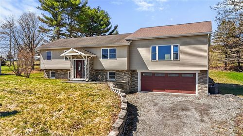 4339 Alexandria Dr, Cortland, NY, 13045-8854 | Card Image