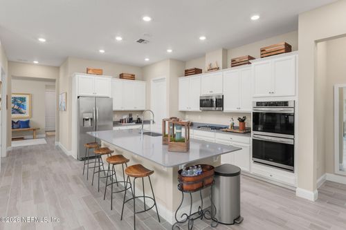 213 Wheelwright Ln, Ponte Vedra, FL, 32081-8330 | Card Image