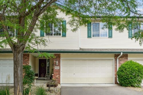 9227 E Point Douglas Ln S, Cottage Grove, MN, 55016-4020 | Card Image