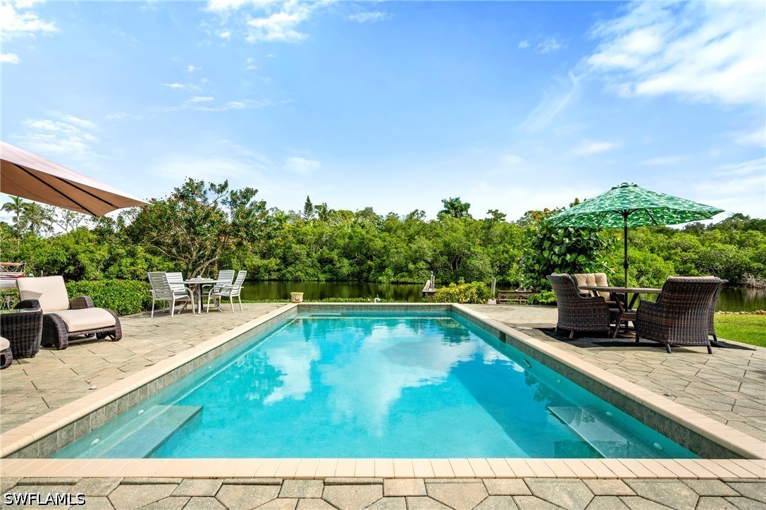 Residential in Naples 2
