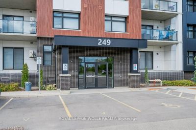 307 - 249 Grey Silo Rd, Condo with 2 bedrooms, 2 bathrooms and 2 parking in Waterloo ON | Image 3