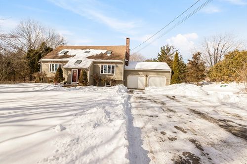 73 Bayview Ave, Berkley, MA, 02779-1924 | Card Image