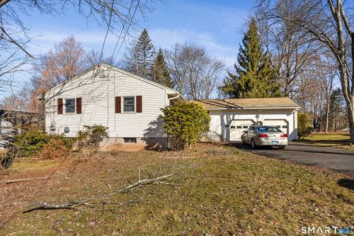 24 Old Musket Drive, Newington, CT, 06111 | Card Image