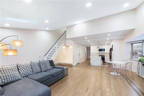 3c-15 Cove Ln, Brooklyn, NY, 11234-5855 | Card Image