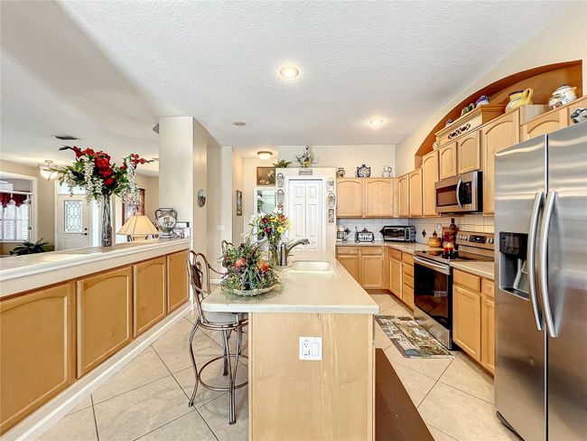 13333 Via Roma Cir, House other with 3 bedrooms, 2 bathrooms and null parking in CLERMONT FL | Image 33