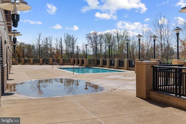 APT-301 - 485 Harbor Side St, Condo with 2 bedrooms, 2 bathrooms and null parking in Woodbridge VA | Image 35